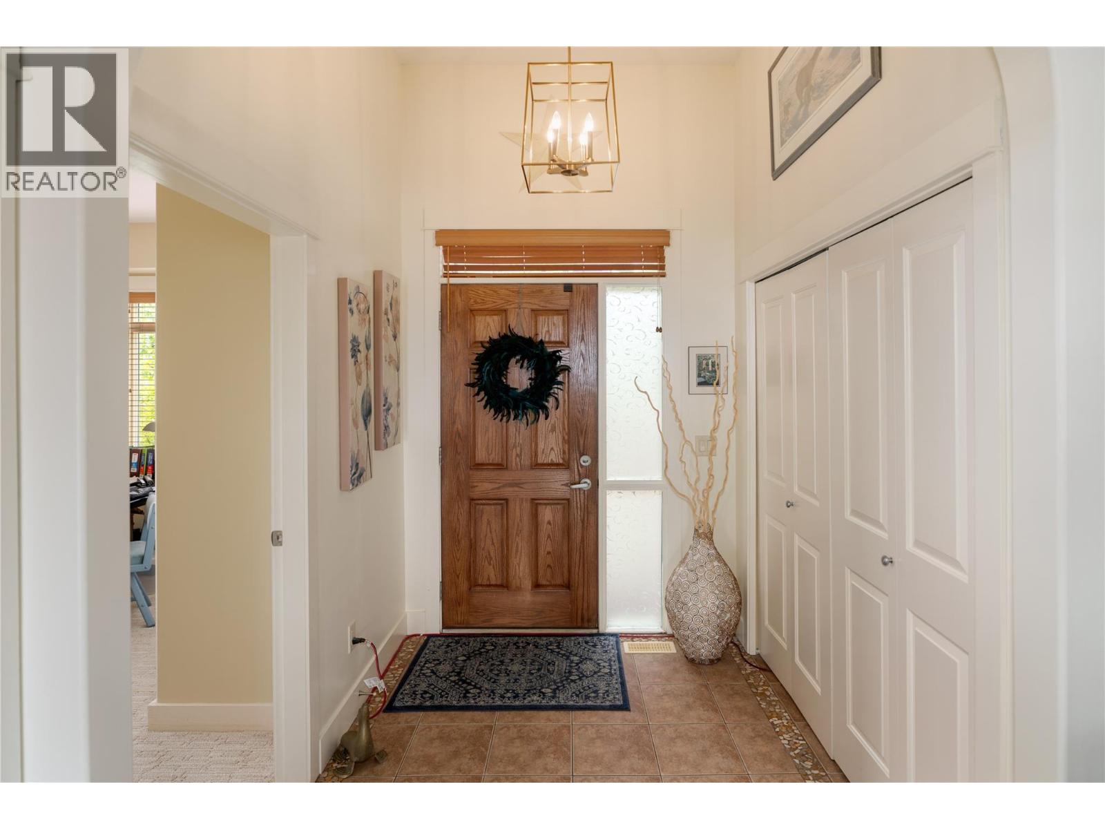 860 Kuipers Crescent, Kelowna, British Columbia  V1W 5B1 - Photo 9 - 10362018