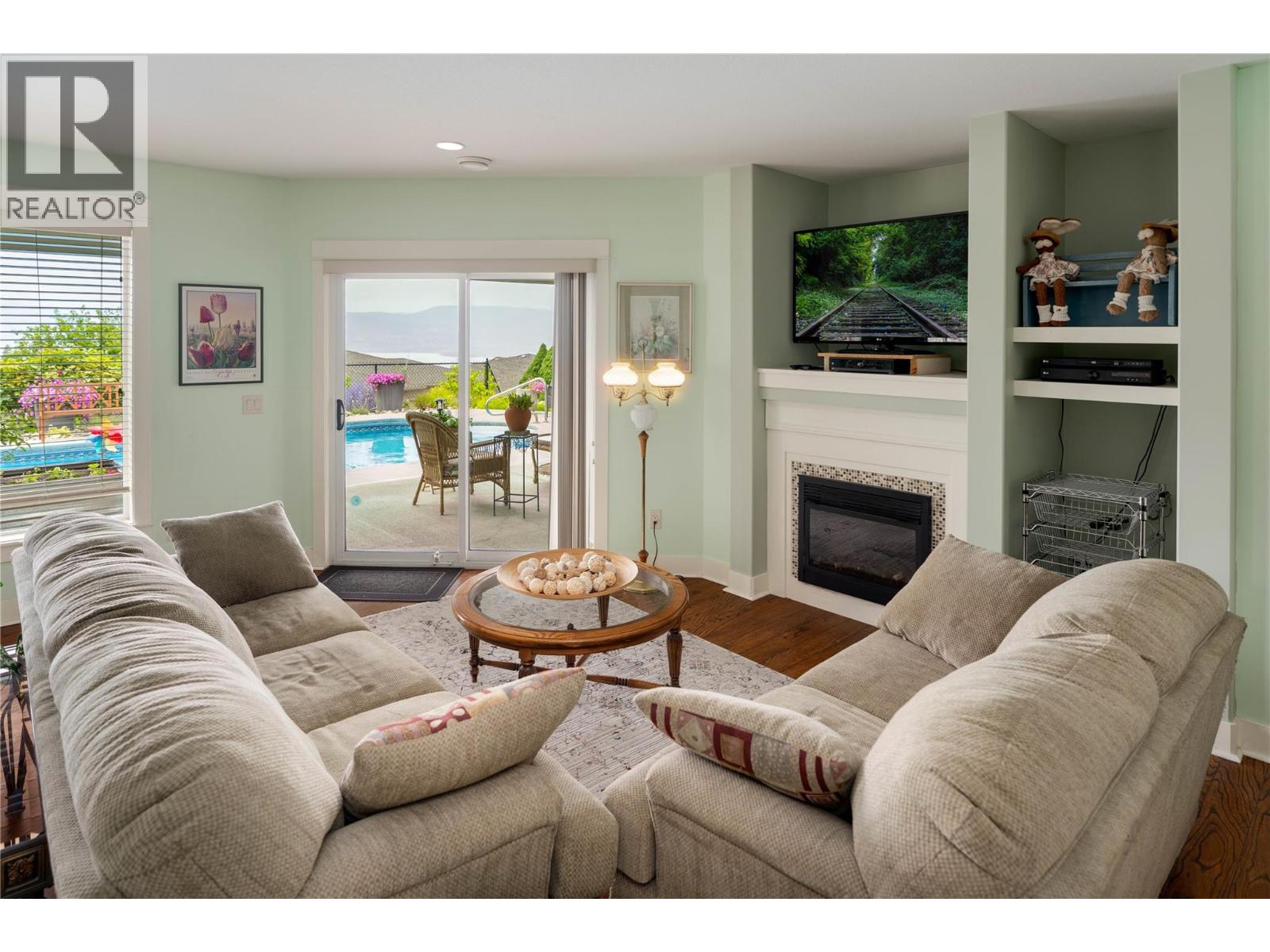 860 Kuipers Crescent, Kelowna, British Columbia  V1W 5B1 - Photo 38 - 10362018
