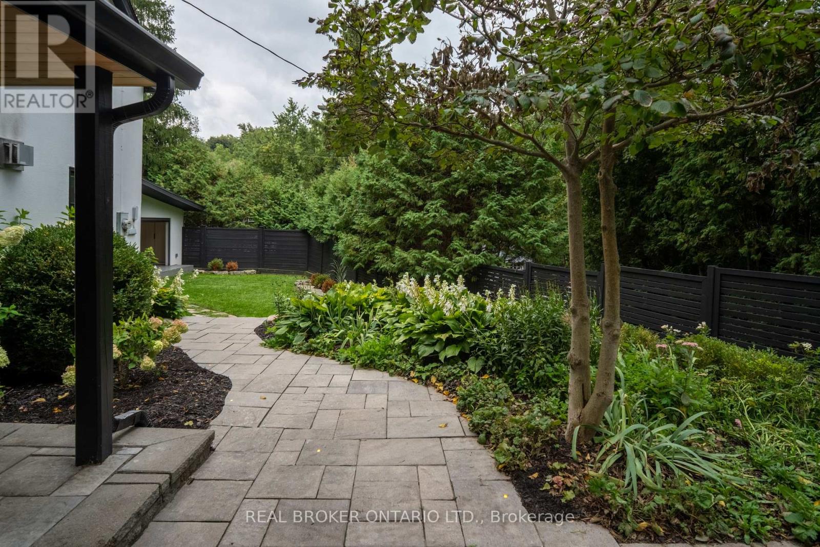 20 Laskay Lane, King, Ontario  L7B 1K4 - Photo 26 - N12389068