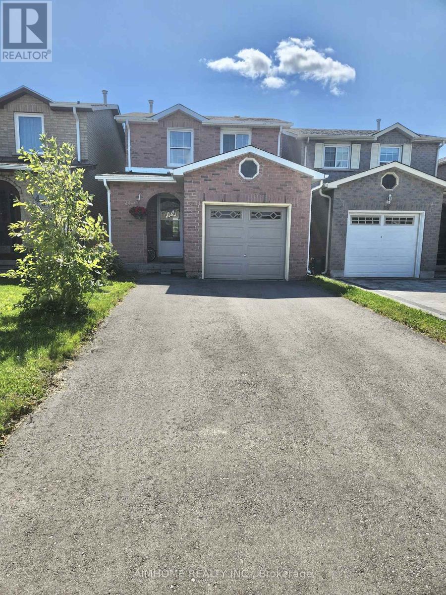 Property at 41 PETTIGREW COURT image 2