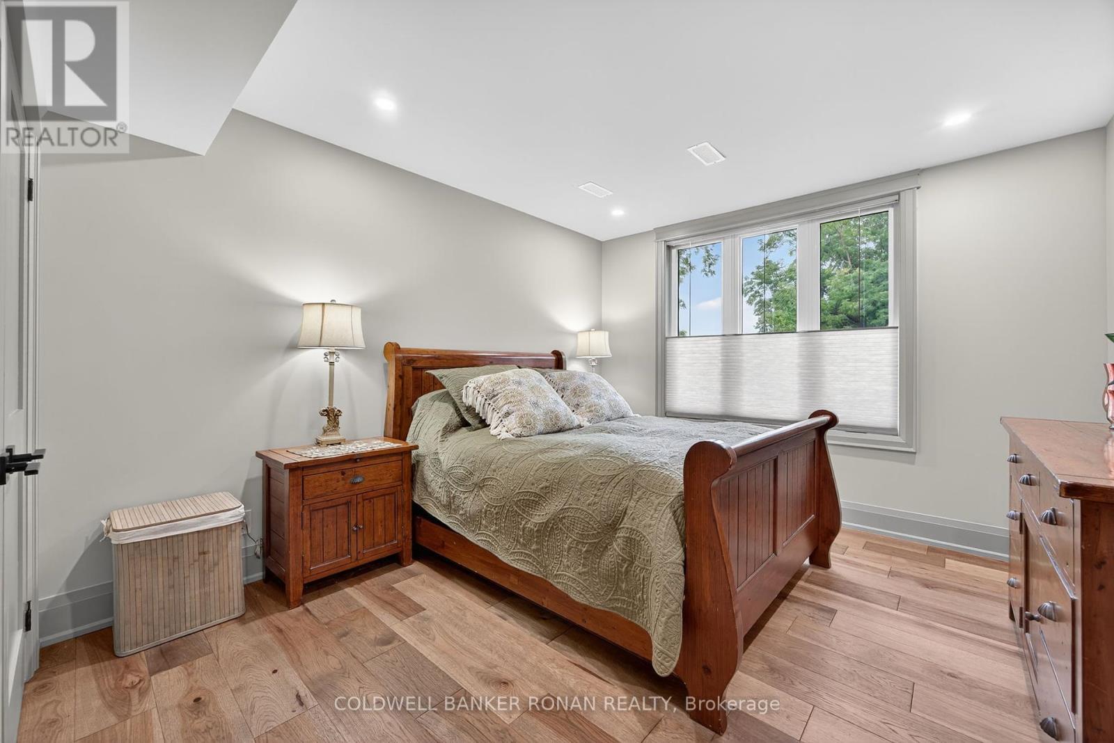 42 Elizabeth Street, New Tecumseth (Alliston), Ontario  L9R 1H7 - Photo 27 - N12389127