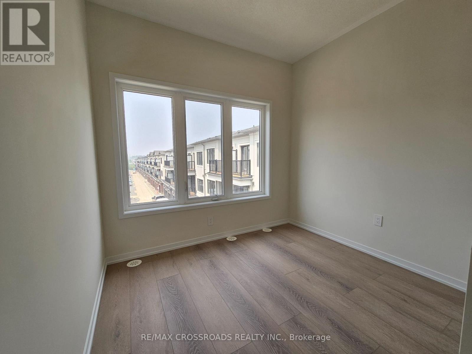 22 Matawin Lane, Richmond Hill, Ontario  L4B 0H8 - Photo 10 - N12389165