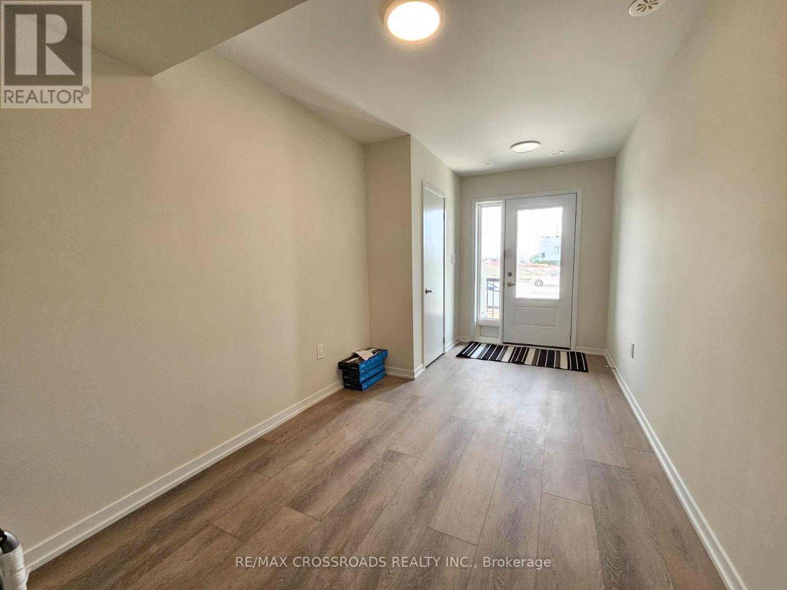 22 Matawin Lane, Richmond Hill, Ontario  L4B 0H8 - Photo 12 - N12389165