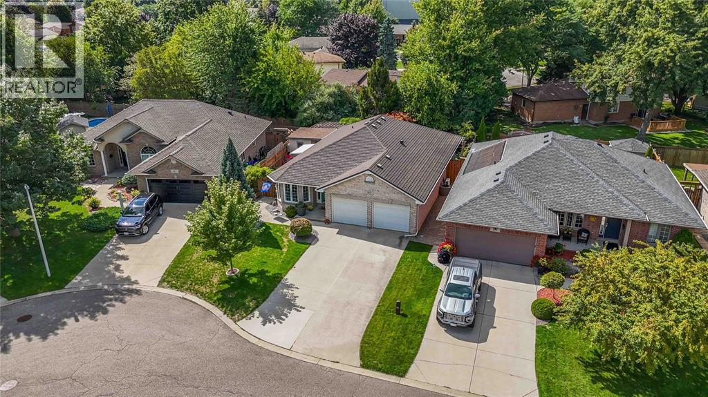 123 Cassandra Boulevard, Sarnia, Ontario  N7S 6N1 - Photo 37 - 25022578