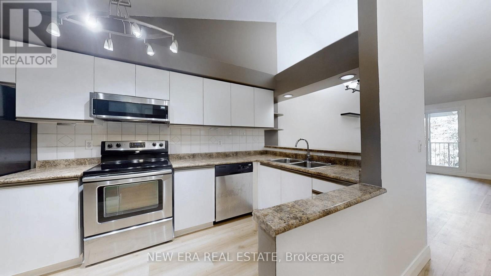 199 - 75 Bristol Road E, Mississauga, Ontario  L4Z 3P2 - Photo 12 - W12389038