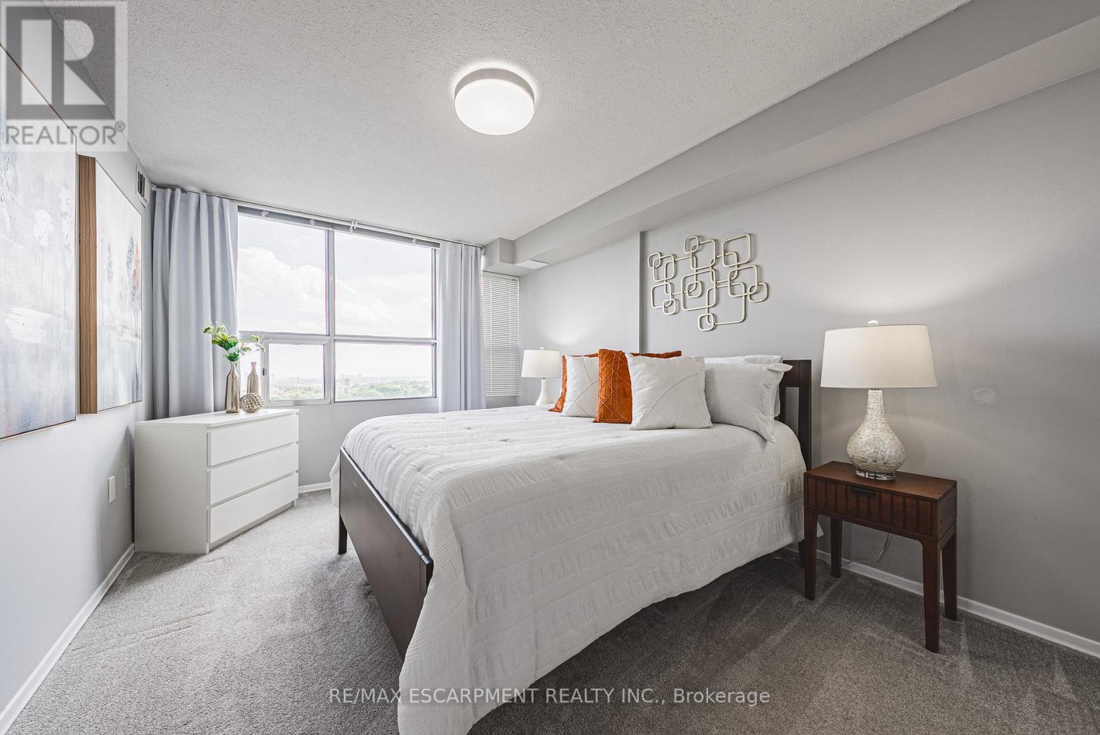 1403 - 2055 Upper Middle Road, Burlington, Ontario  L7P 3P4 - Photo 19 - W12389152