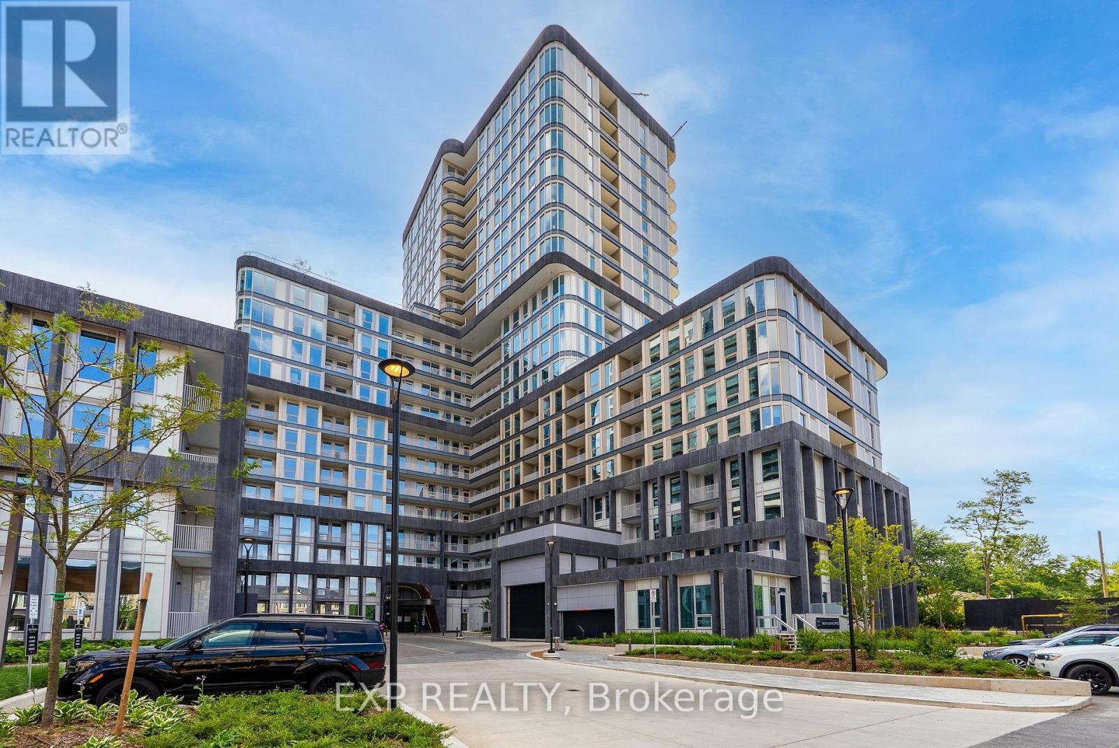 514 - 3240 William Coltson Avenue, Oakville, Ontario  L6H 7C2 - Photo 2 - W12389168