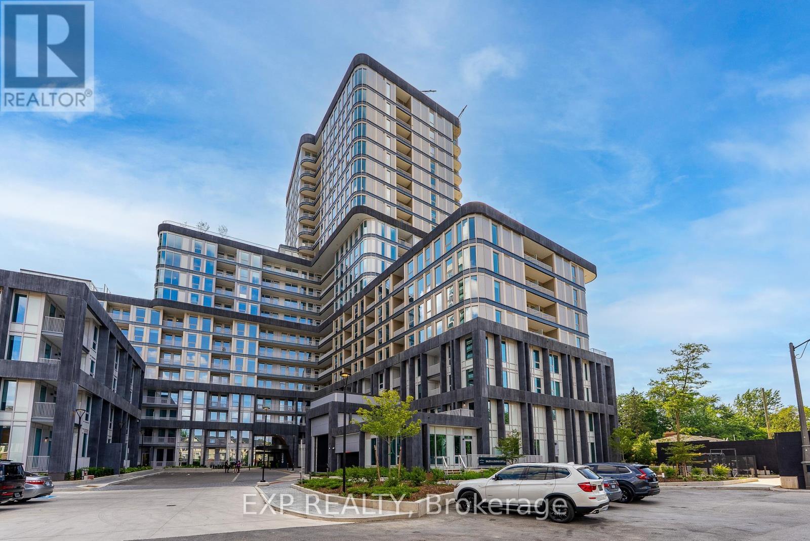 514 - 3240 William Coltson Avenue, Oakville, Ontario  L6H 7C2 - Photo 3 - W12389168