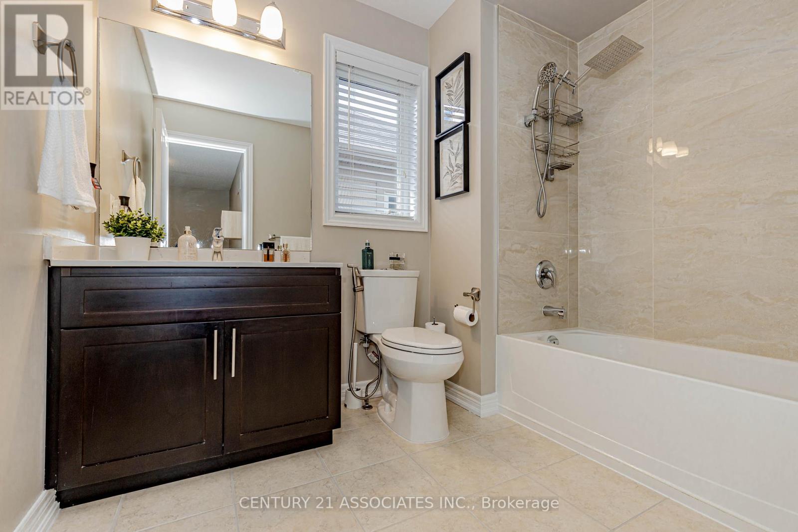 4622 Keystone Crescent, Burlington (Alton), Ontario  L7M 0L9 - Photo 15 - W12389181