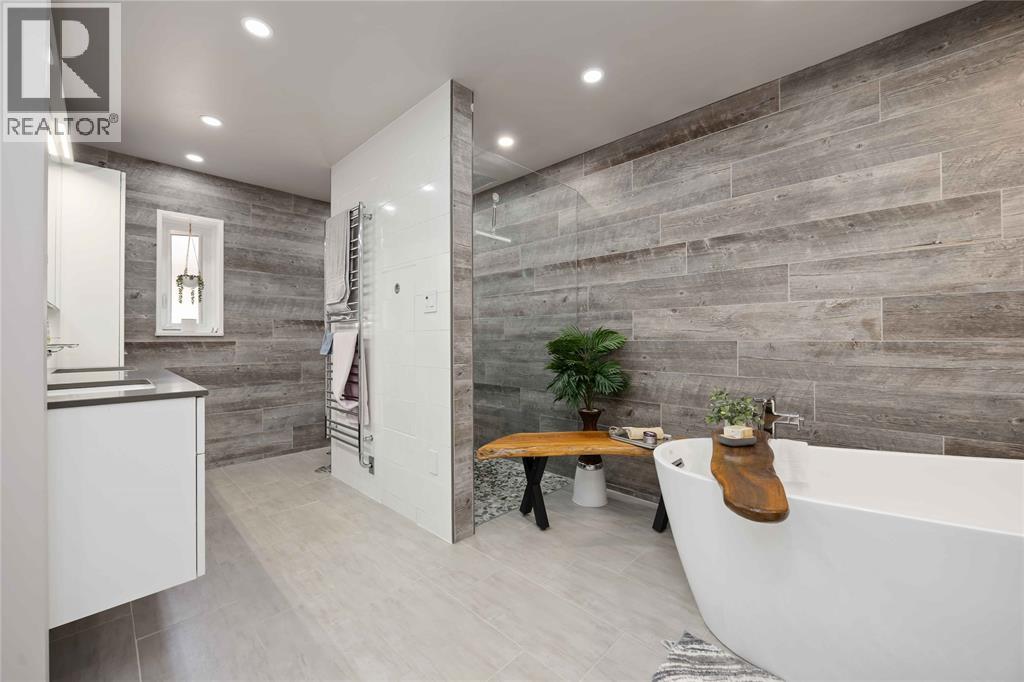 123 Cassandra Boulevard, Sarnia, Ontario  N7S 6N1 - Photo 14 - 25022578