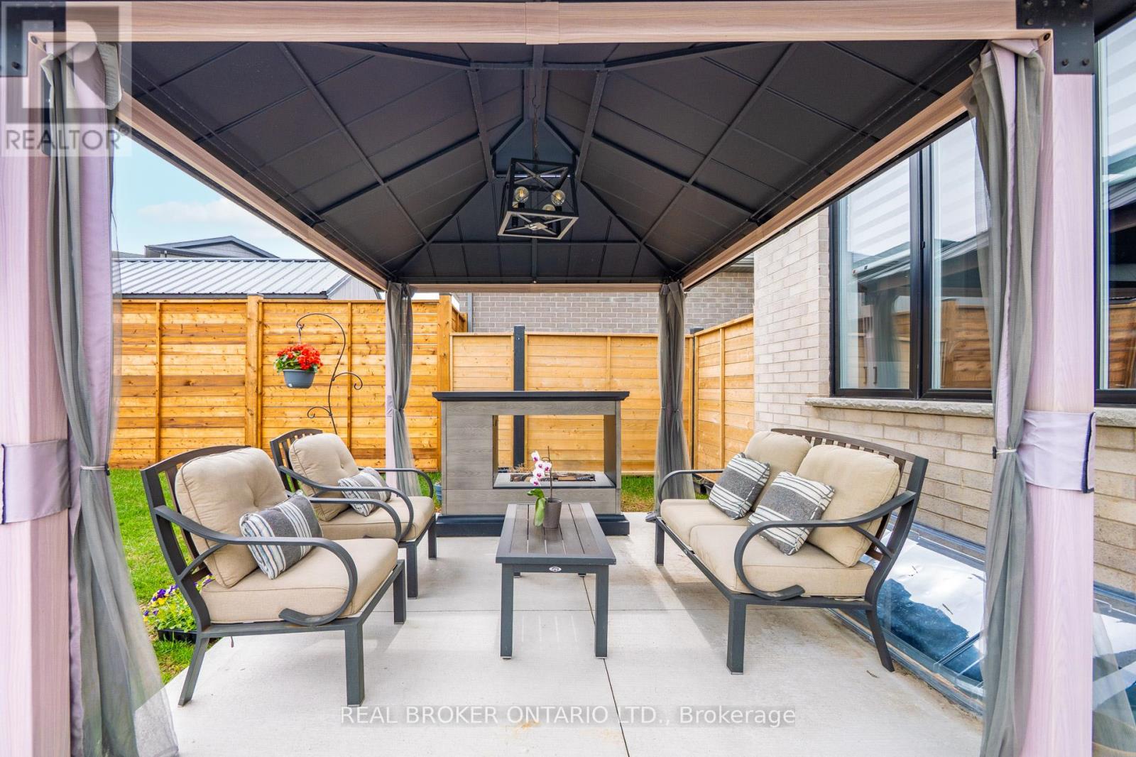 610 Conners Drive, North Perth, Ontario  N4W 0J3 - Photo 42 - X12389005