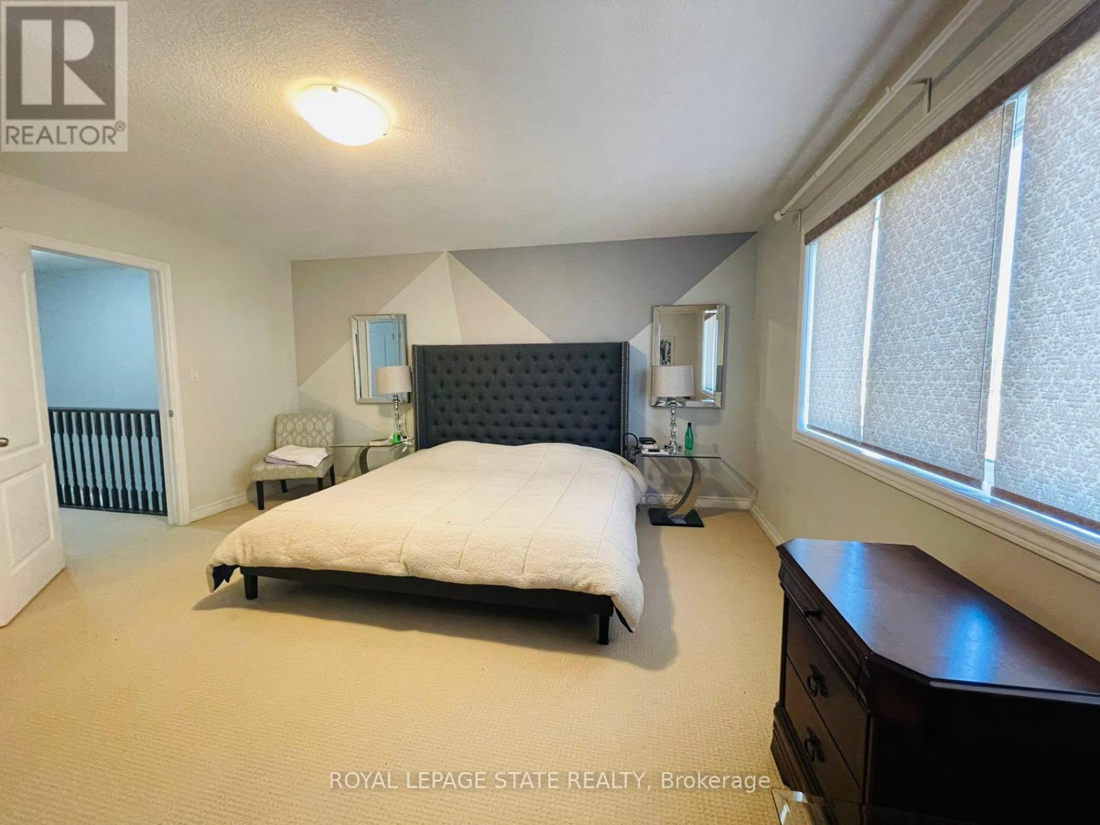 61 Irwin Avenue, Hamilton, Ontario  L9K 0E9 - Photo 9 - X12389040