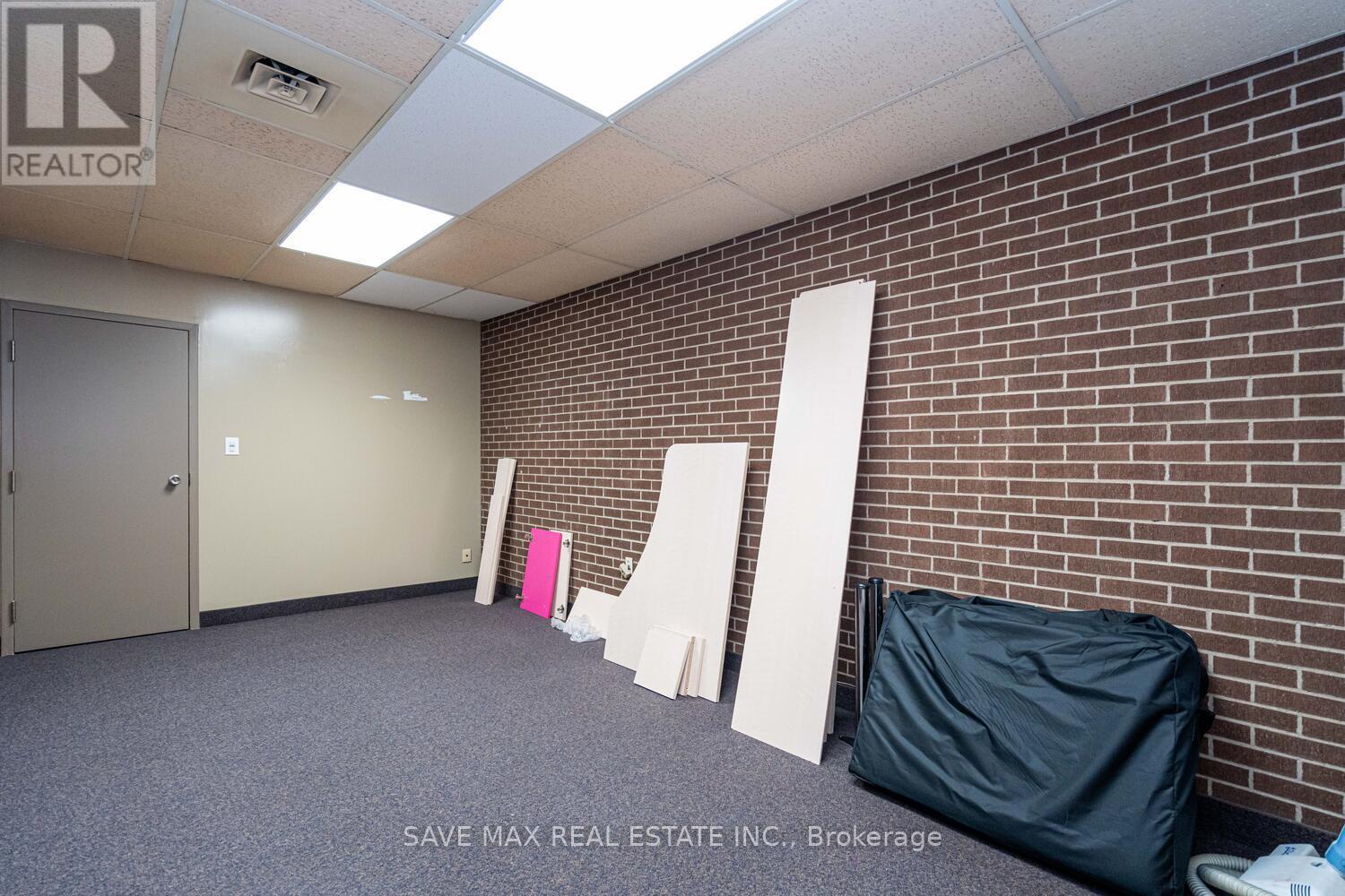 22 Albert Street, Norfolk, Ontario  N0E 1G0 - Photo 14 - X12389054