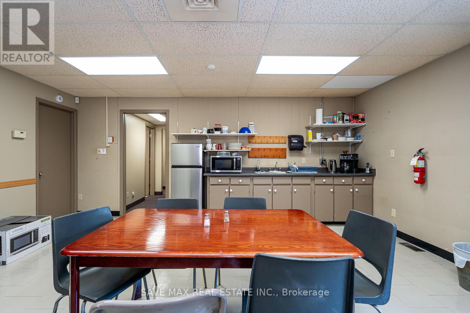 22 Albert Street, Norfolk, Ontario  N0E 1G0 - Photo 22 - X12389054