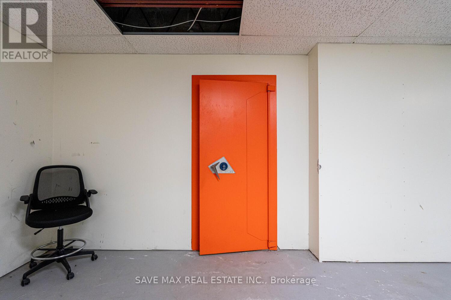 22 Albert Street, Norfolk, Ontario  N0E 1G0 - Photo 34 - X12389054