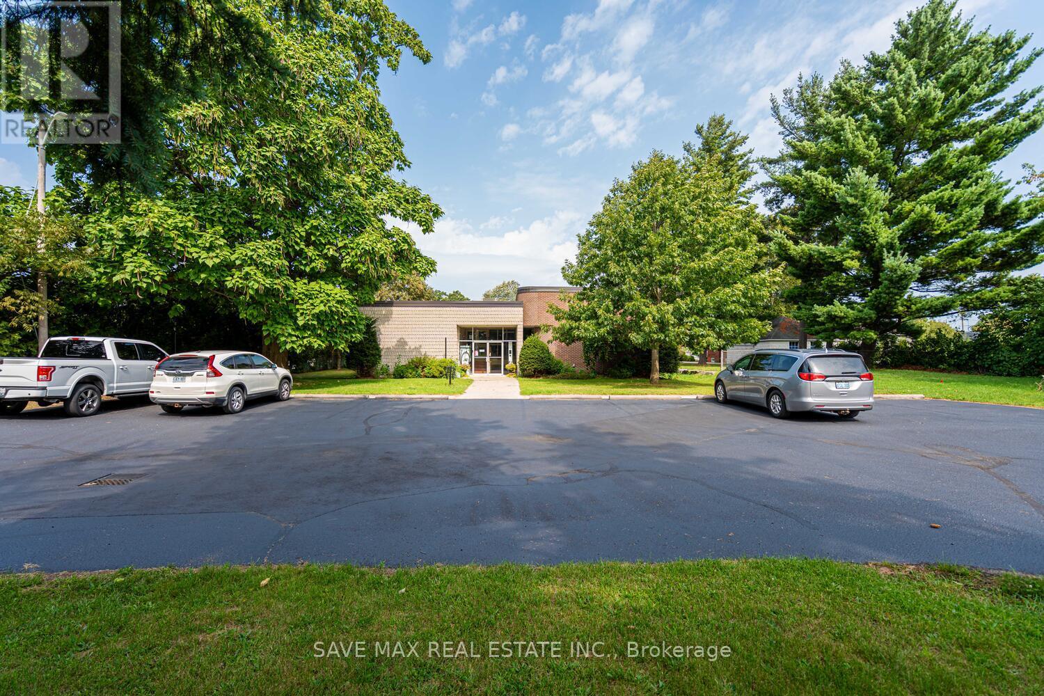 22 Albert Street, Norfolk, Ontario  N0E 1G0 - Photo 48 - X12389054