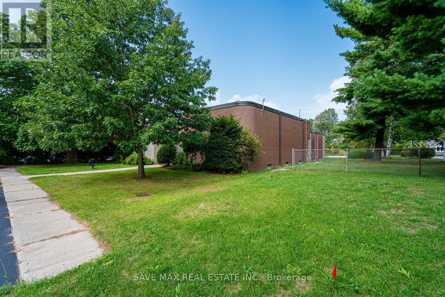 22 Albert Street, Norfolk, Ontario  N0E 1G0 - Photo 49 - X12389054