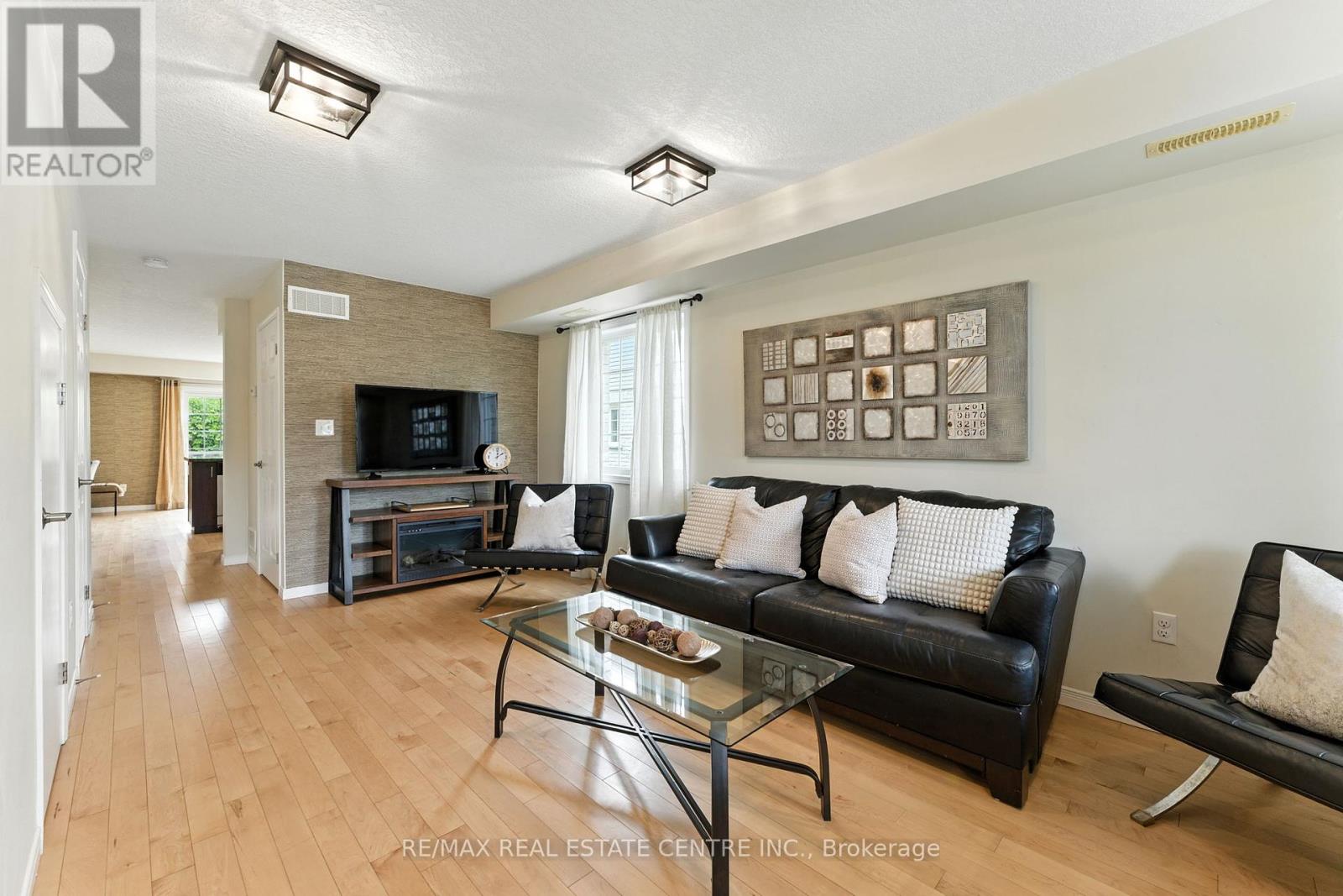 59 - 35 Mountford Drive, Guelph, Ontario  N1E 0G6 - Photo 8 - X12389179
