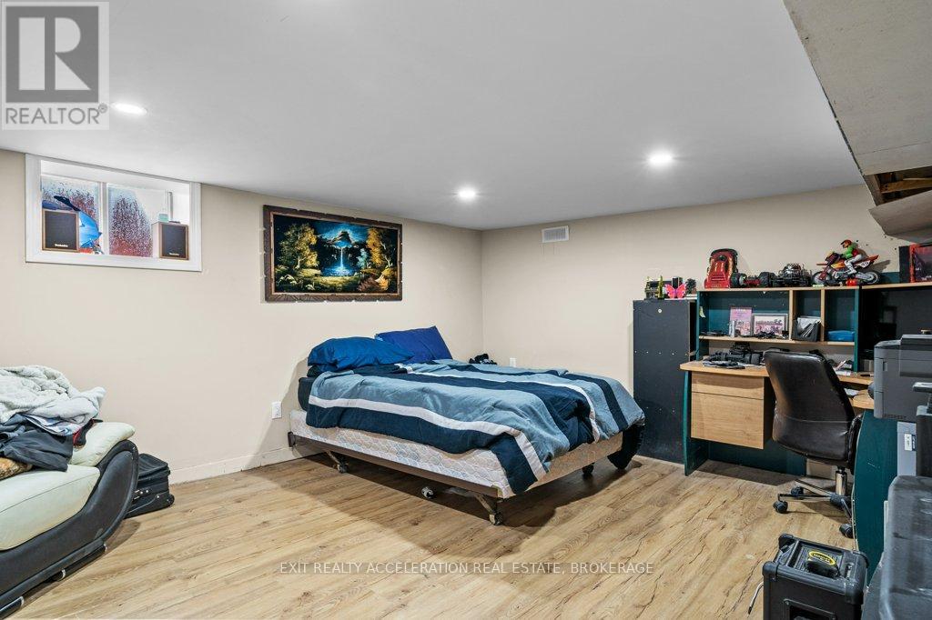 108 Dundas Street, Deseronto, Ontario  K0K 1X0 - Photo 25 - X12389387