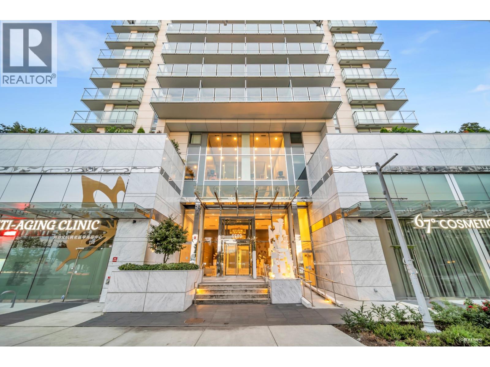 1501 5580 NO. 3 ROAD, Richmond, British Columbia