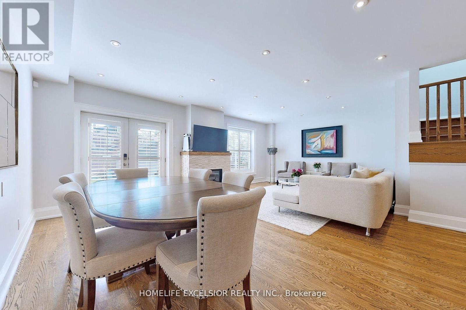 33 Braemar Avenue, Toronto, Ontario  M5P 2L1 - Photo 17 - C12389243