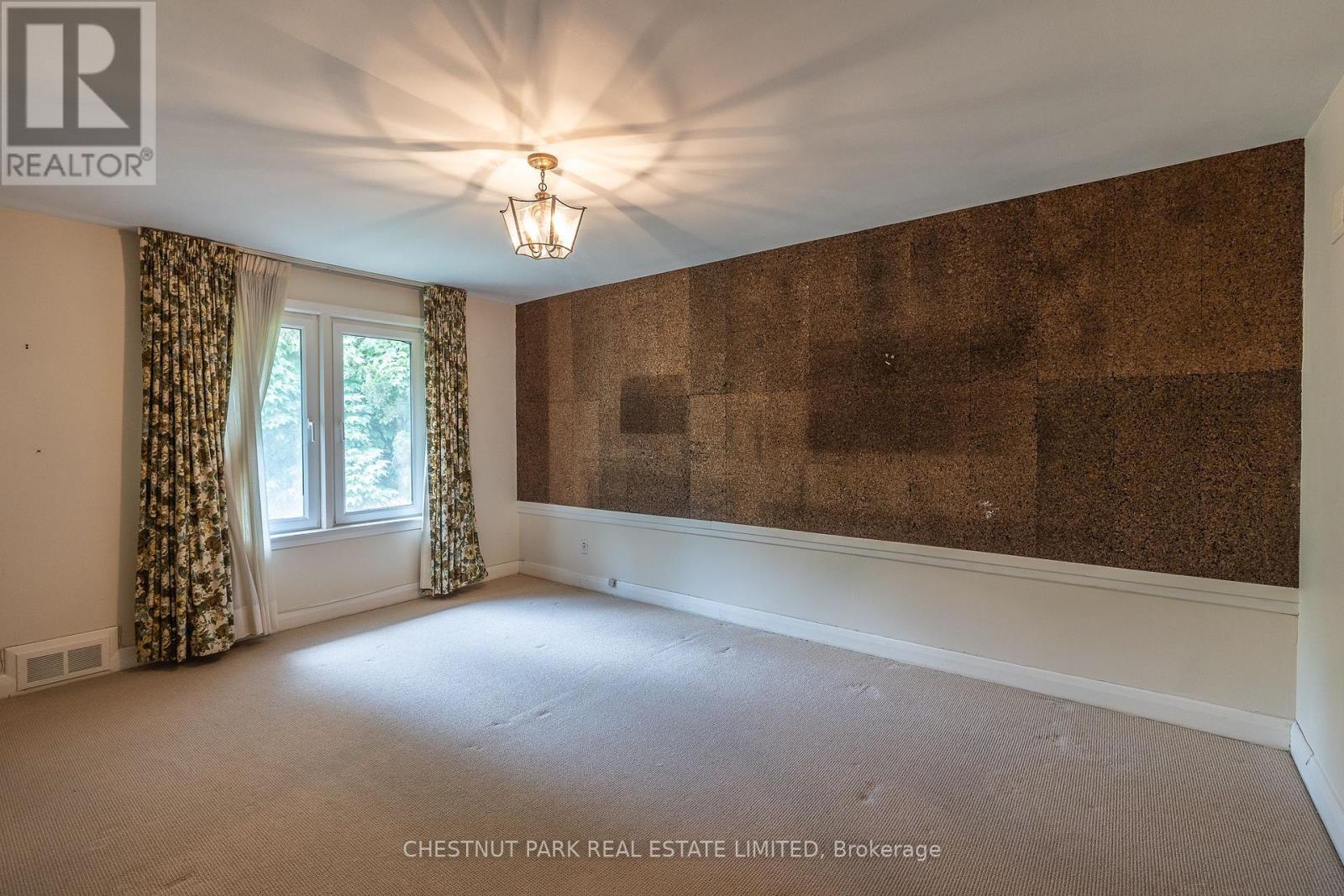 5 Stratheden Road, Toronto, Ontario  M4N 1E2 - Photo 13 - C12389269