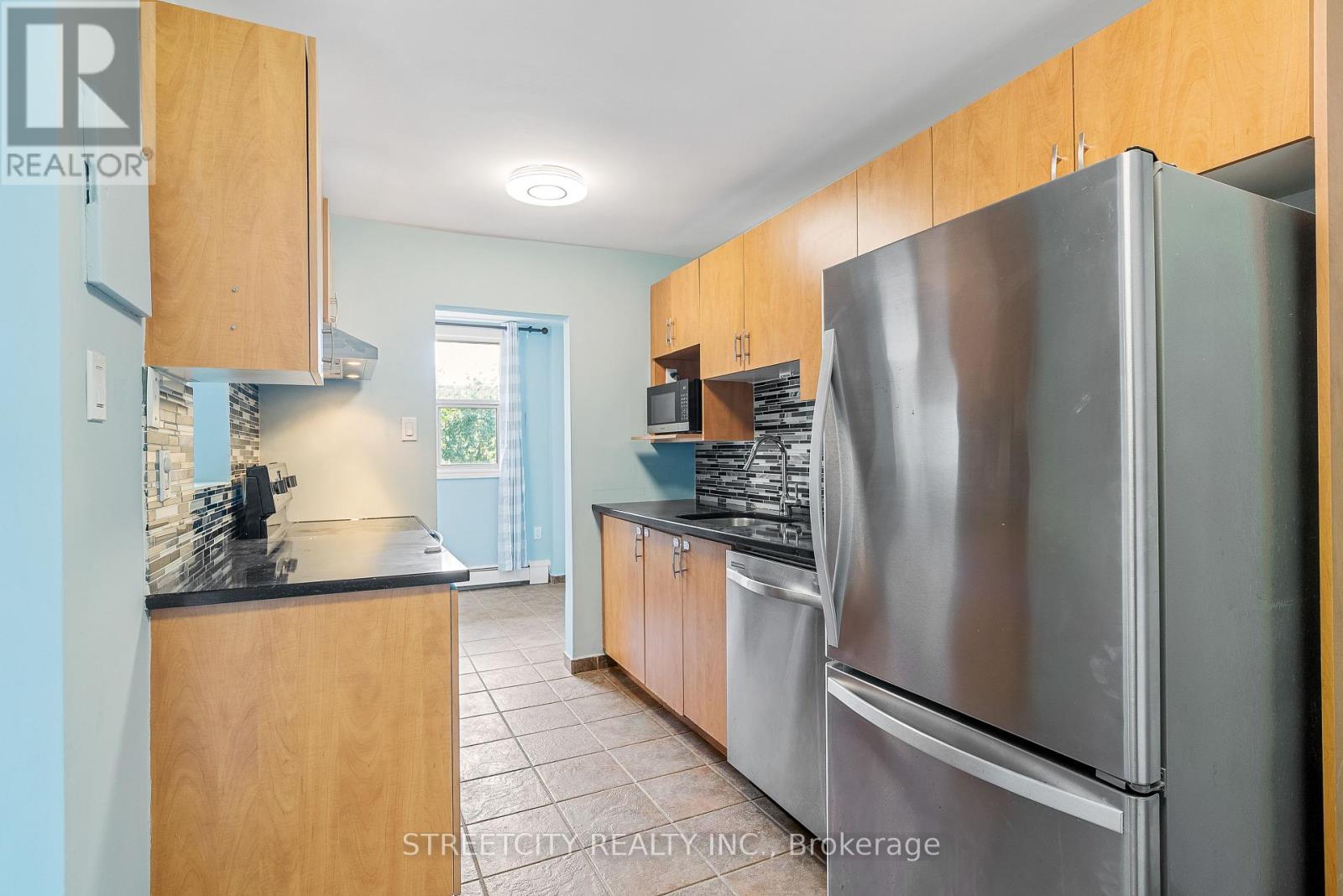 504 - 931 Wonderland Road S, London South, Ontario  N6K 2X6 - Photo 10 - X12389416