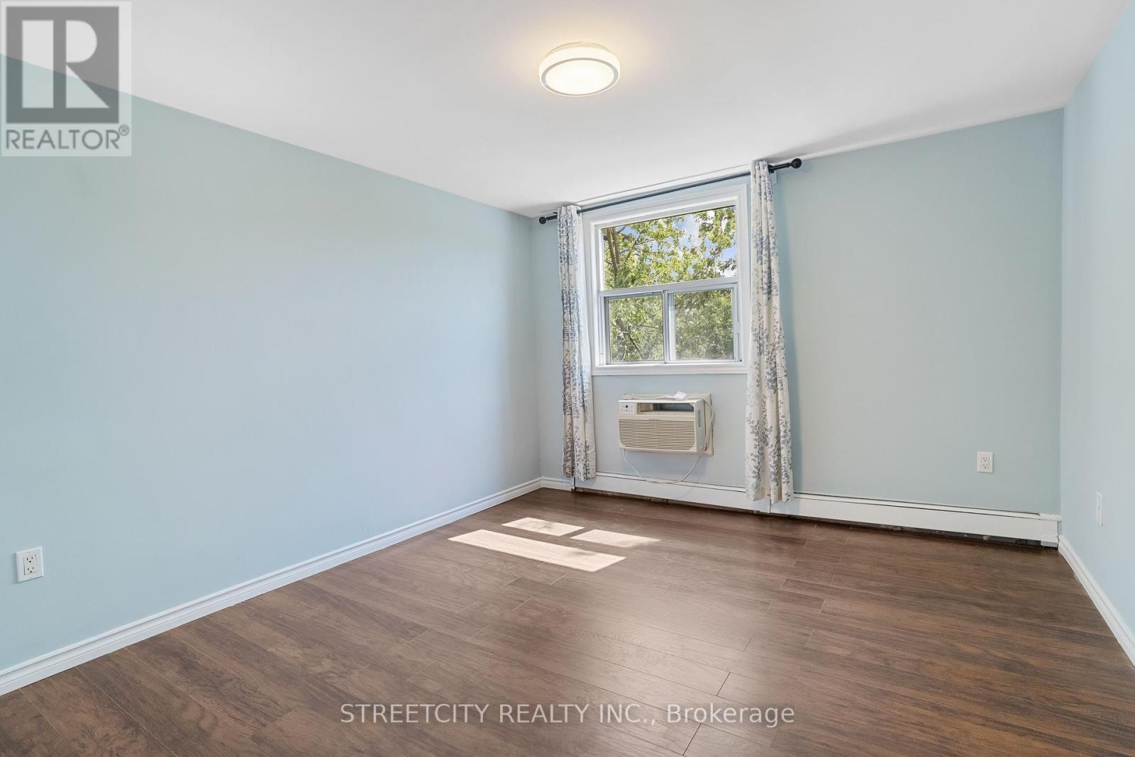504 - 931 Wonderland Road S, London South, Ontario  N6K 2X6 - Photo 15 - X12389416