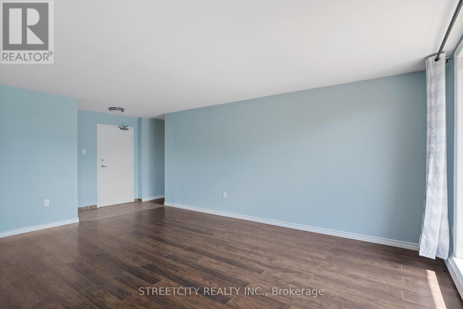 504 - 931 Wonderland Road S, London South, Ontario  N6K 2X6 - Photo 8 - X12389416