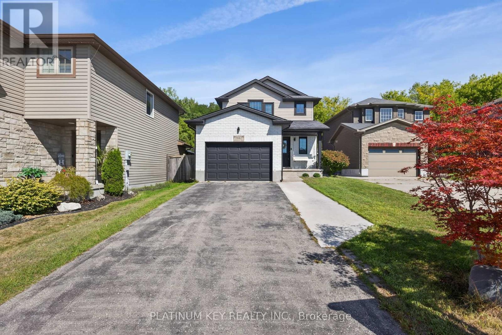 1980 Frederick Crescent, London East, Ontario  N5W 0A4 - Photo 3 - X12389420