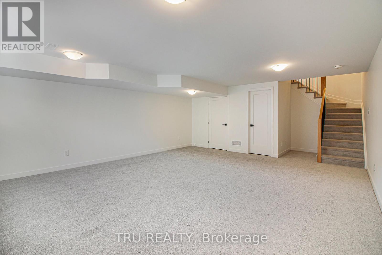 947 Cologne Street, Russell, Ontario  K0A 1W0 - Photo 21 - X12389332