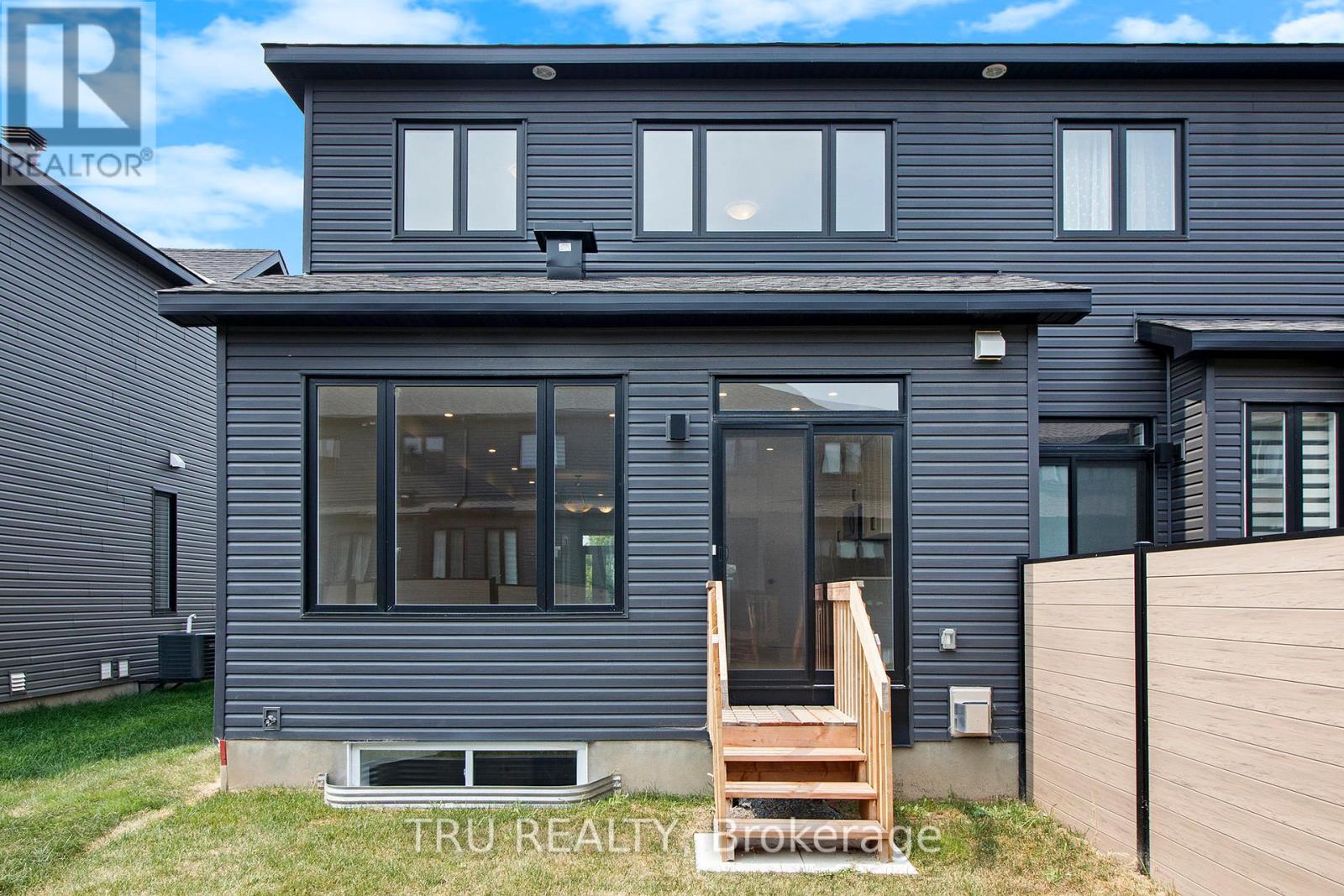 947 Cologne Street, Russell, Ontario  K0A 1W0 - Photo 22 - X12389332