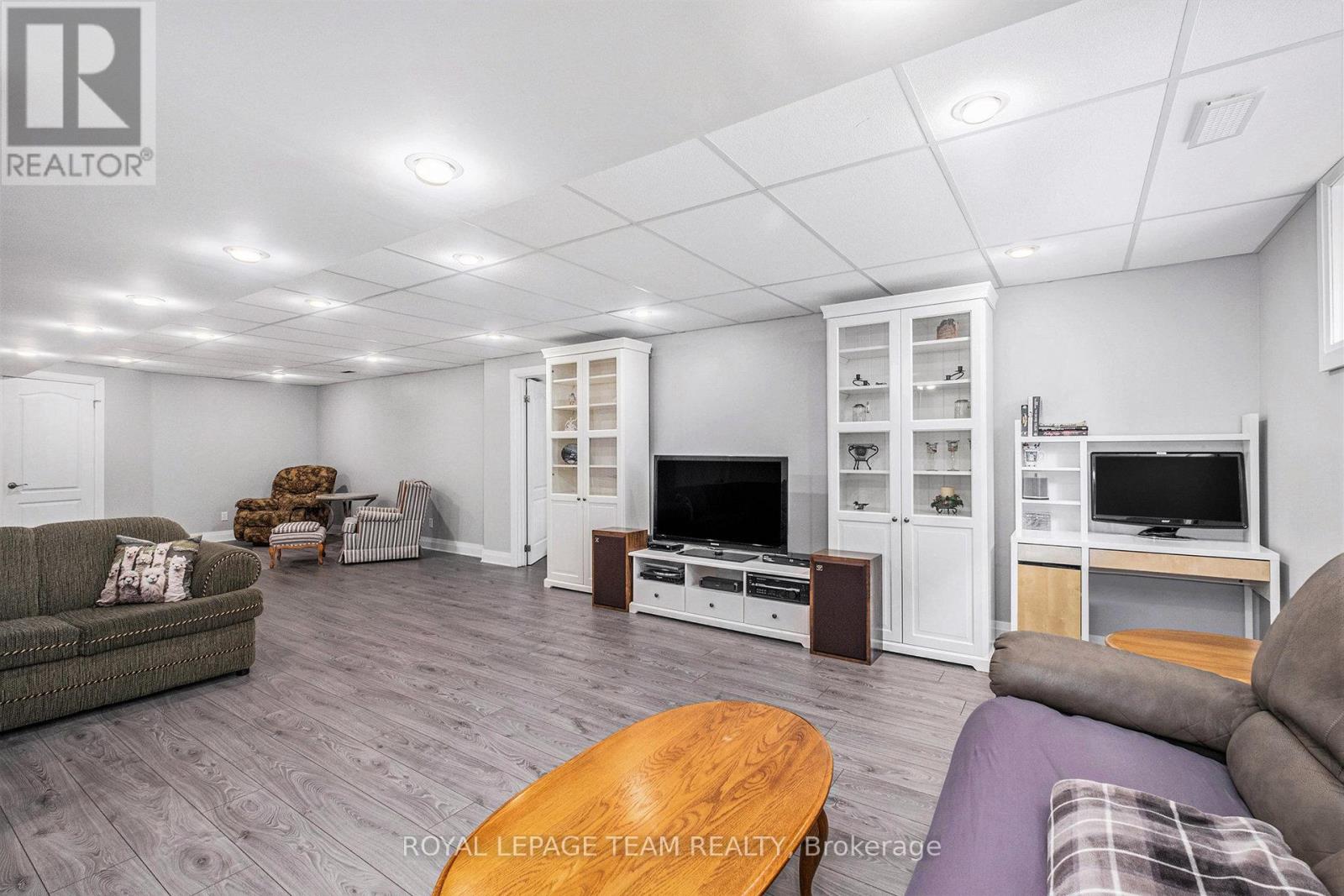 34 Rochelle Drive, Ottawa, Ontario  K0A 2Z0 - Photo 27 - X12389344