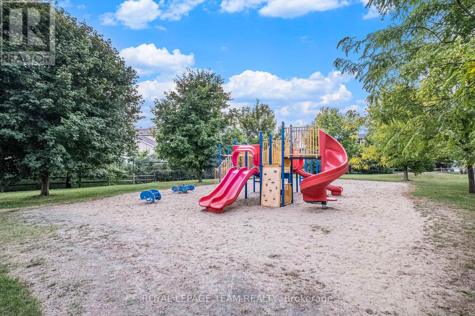 34 Rochelle Drive, Ottawa, Ontario  K0A 2Z0 - Photo 45 - X12389344