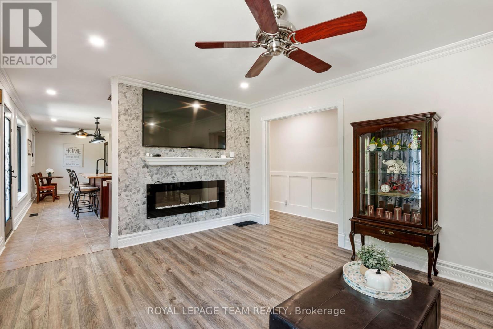 565 Dufferin Street W, North Dundas, Ontario  K0C 2K0 - Photo 16 - X12389379