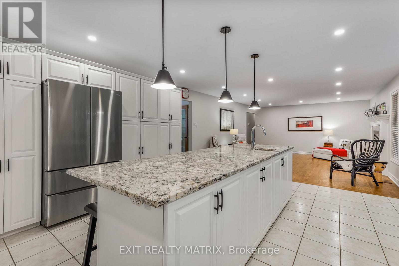 6343 Deermeadow Drive, Ottawa, Ontario  K4P 1M9 - Photo 17 - X12389394
