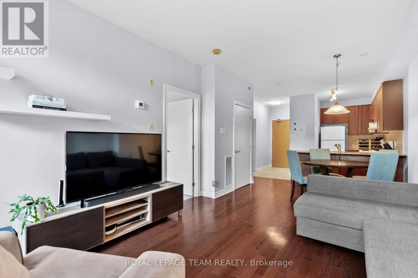 217 - 205 Bolton Street, Ottawa, Ontario  K1N 1K7 - Photo 13 - X12389397