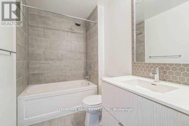 1507 - 2520 Eglinton Avenue W, Mississauga, Ontario  L5M 0Y9 - Photo 13 - W12388879