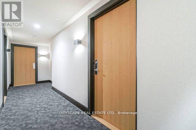 1507 - 2520 Eglinton Avenue W, Mississauga, Ontario  L5M 0Y9 - Photo 2 - W12388879
