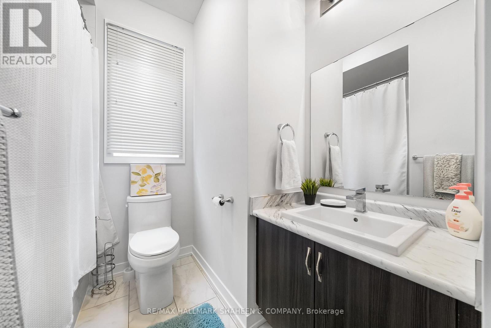 46 Troon Avenue, Vaughan, Ontario  L6A 4Z2 - Photo 36 - N12389217