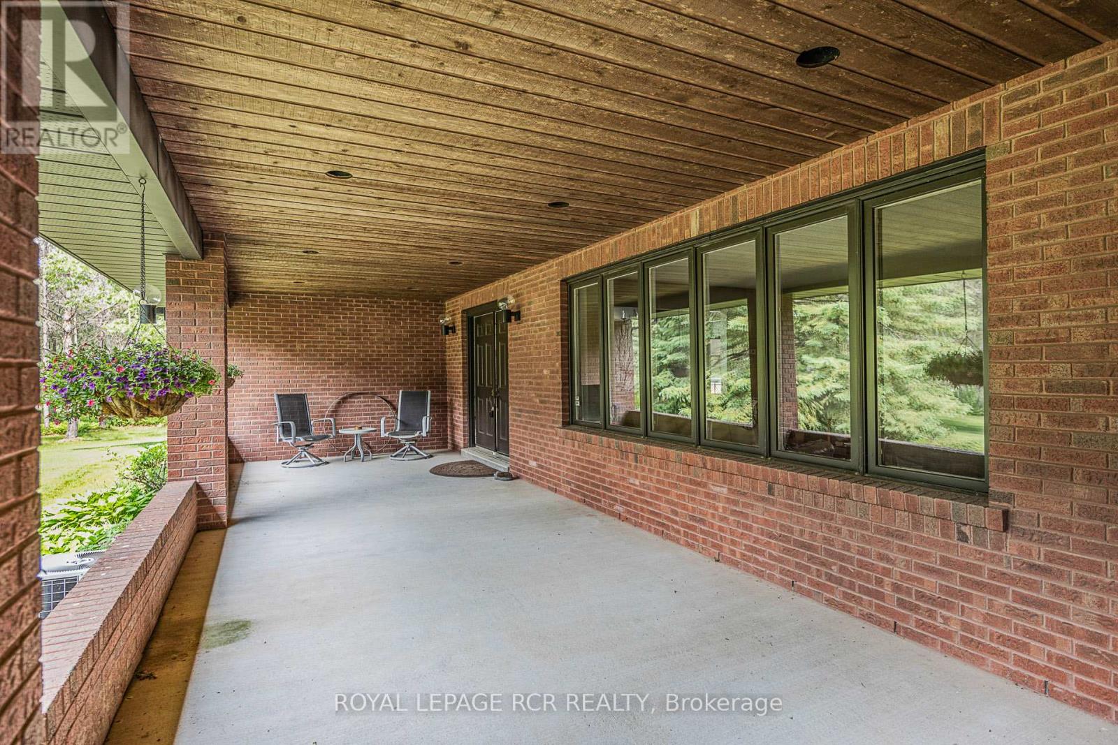 443 Feasby Road, Uxbridge, Ontario  L9P 1R1 - Photo 8 - N12389237