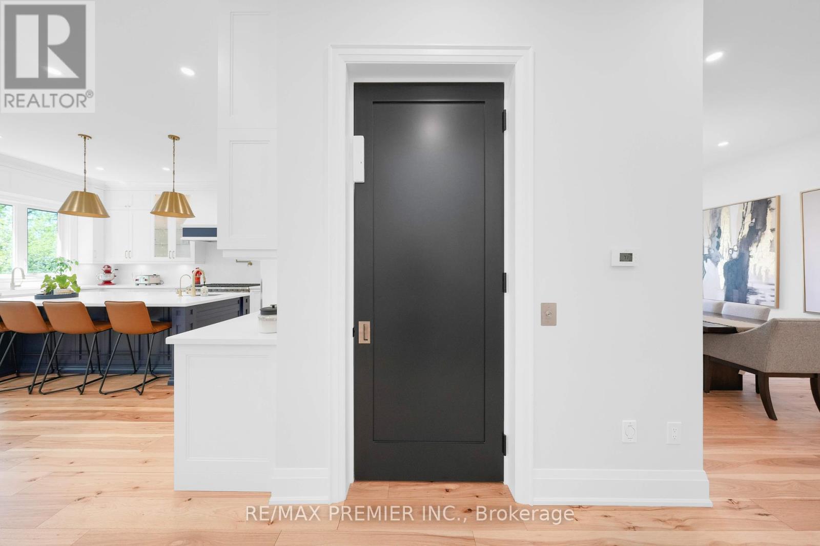 42 Alice Street, East Gwillimbury, Ontario  L0G 1M0 - Photo 20 - N12389244