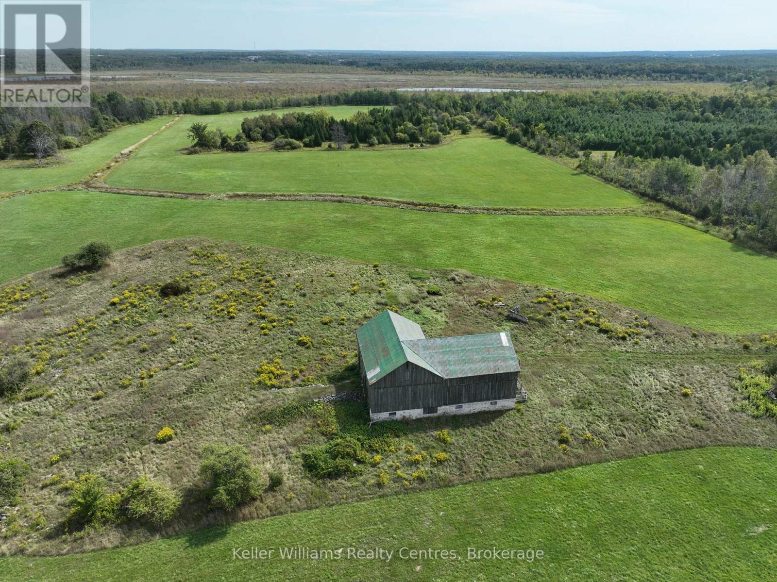 387 Spry Lake Road, South Bruce Peninsula, Ontario  N0H 2T0 - Photo 12 - X12389354