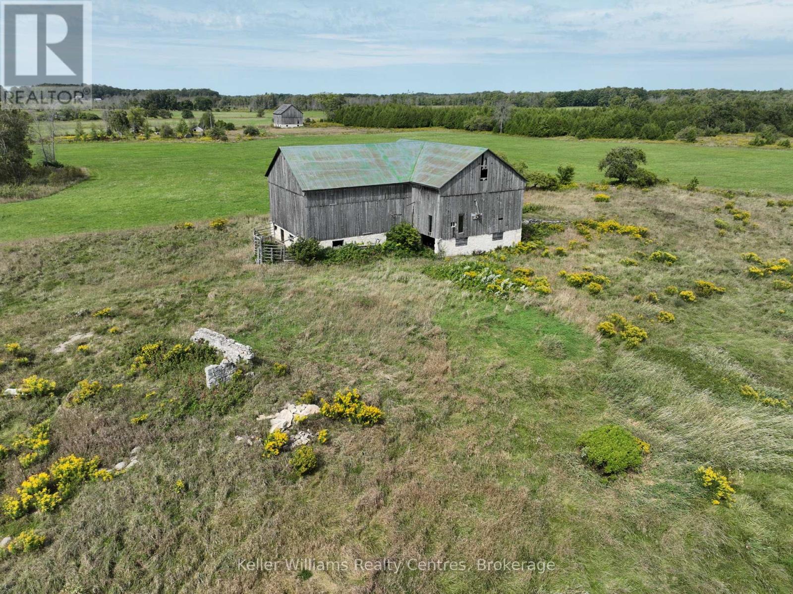 387 Spry Lake Road, South Bruce Peninsula, Ontario  N0H 2T0 - Photo 16 - X12389354