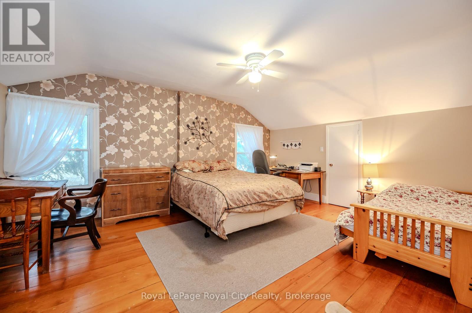 5477 Wellington 29 Road, Guelph/eramosa, Ontario  N0B 2K0 - Photo 28 - X12389385