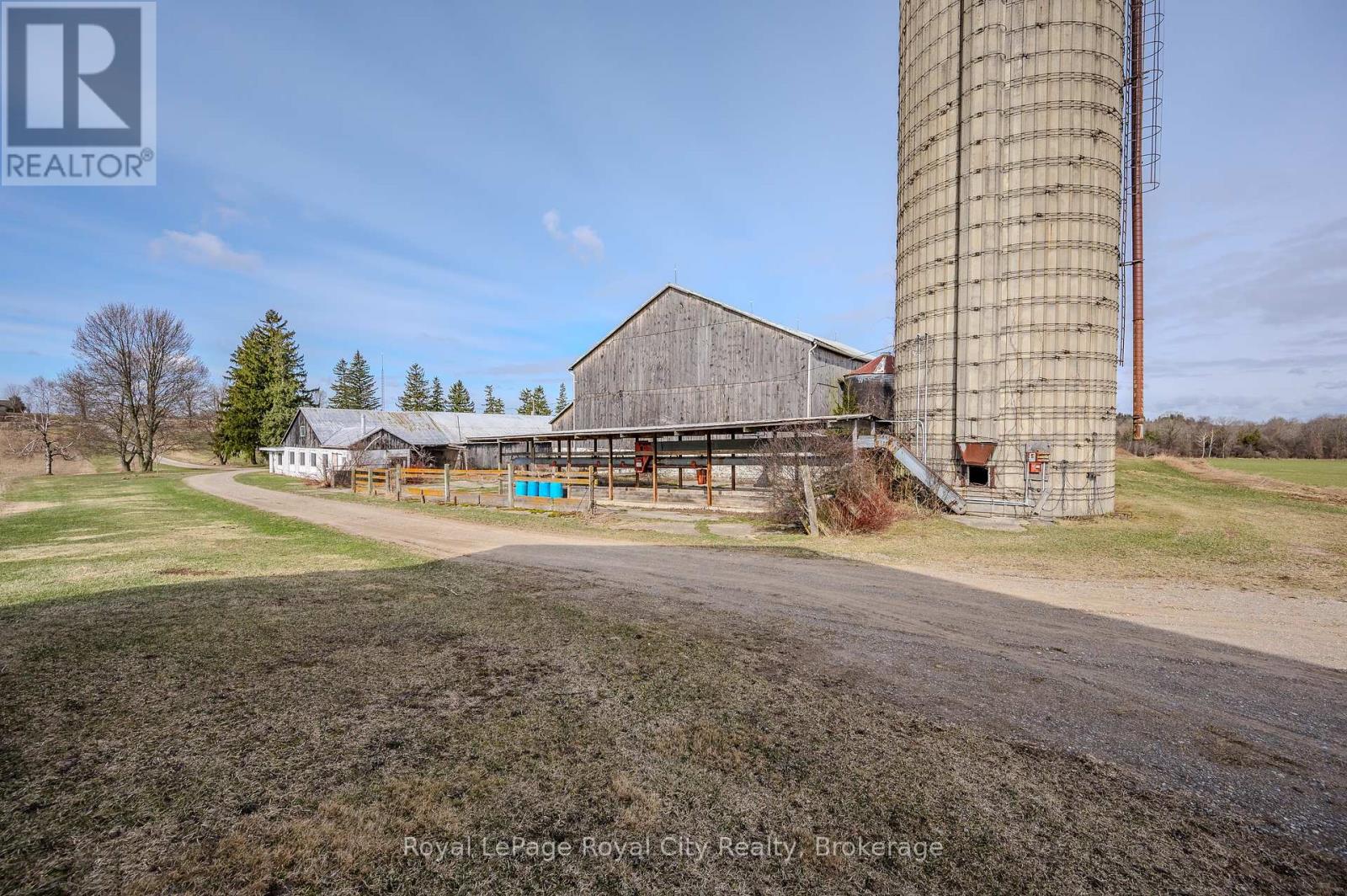 5477 Wellington 29 Road, Guelph/eramosa, Ontario  N0B 2K0 - Photo 41 - X12389385