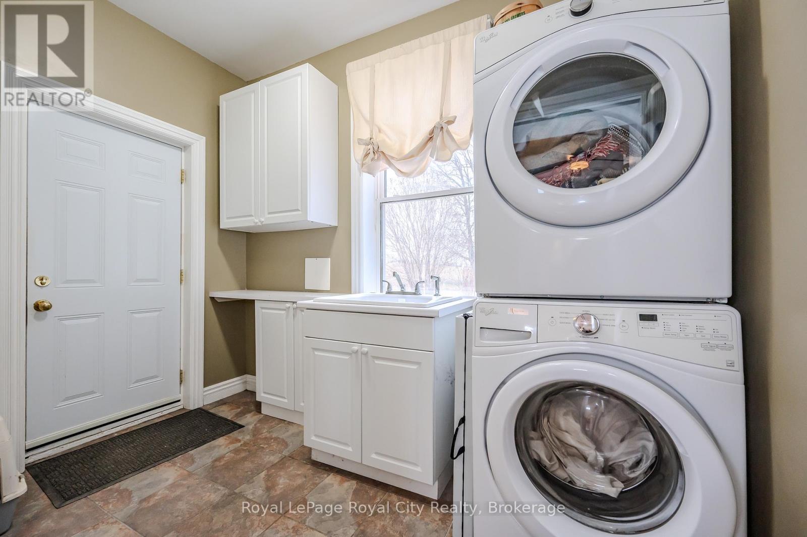 5477 Wellington 29 Road, Guelph/eramosa, Ontario  N0B 2K0 - Photo 7 - X12389385