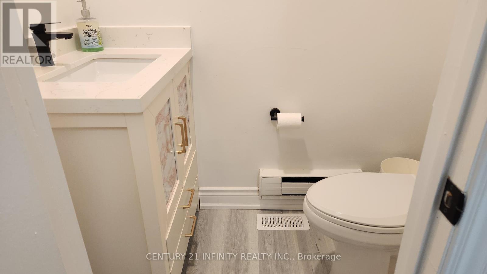 136 Simcoe Street S, Oshawa, Ontario  L1H 4G9 - Photo 12 - E12389278