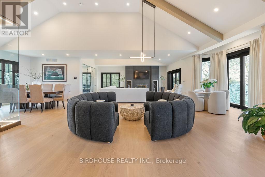 16 Garden Gate, Brock, Ontario  L0K 1A0 - Photo 12 - N12389415