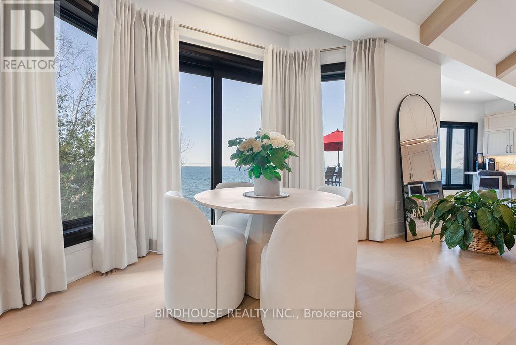 16 Garden Gate, Brock, Ontario  L0K 1A0 - Photo 14 - N12389415